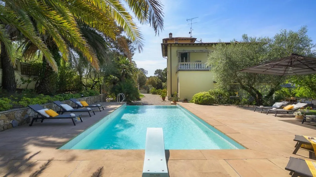 Villa Gaius 8&2, Emma Villas Rosignano Marittimo