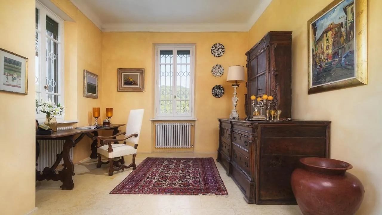 Villa Gaius 8&2, Emma Villas روزينيانو ماريتيمو 0*,