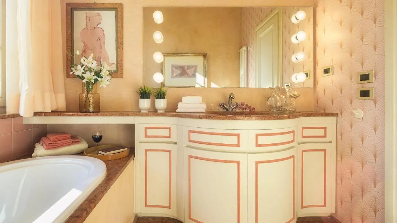 Villa Gaius 8&2, Emma Villas روزينيانو ماريتيمو